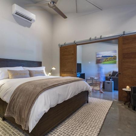 Bed And Barrel At Stonehouse Cellars Bed & Breakfast Clearlake Oaks Dış mekan fotoğraf